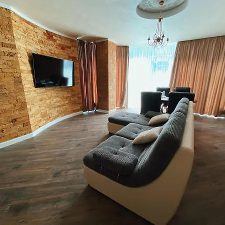 Apartament Arcadia Great 2-bedroom 89 Odessa