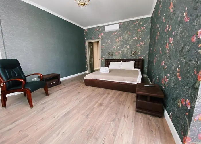 Arcadia Great 2-bedroom 89 Odessa